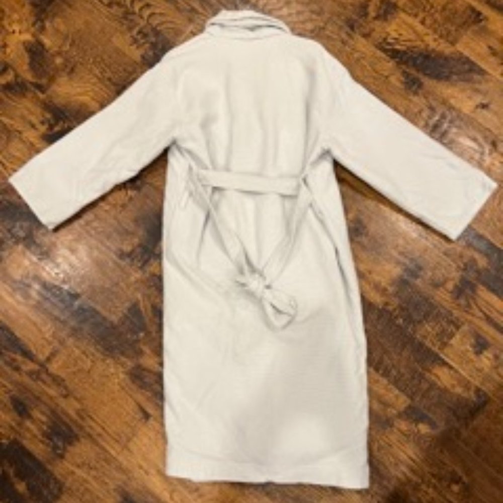 Pottery Barn Light Blue Robe Gem